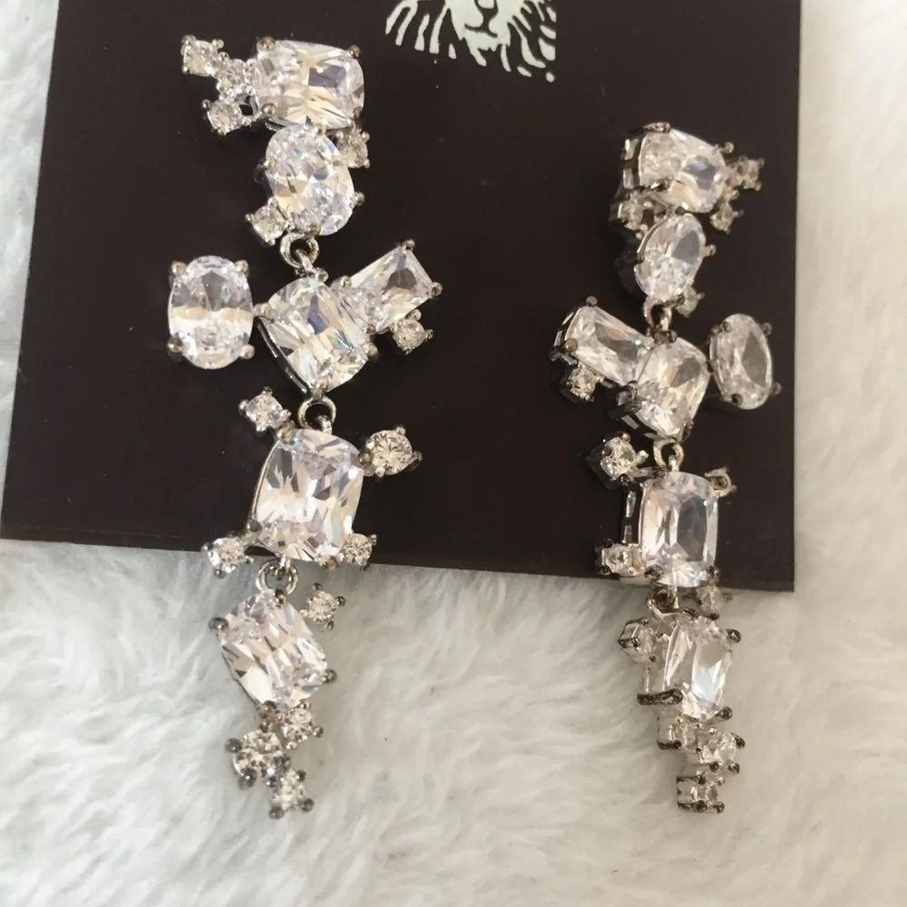 ANNE KLEIN Long Dangling Crystal Link Silver Tone